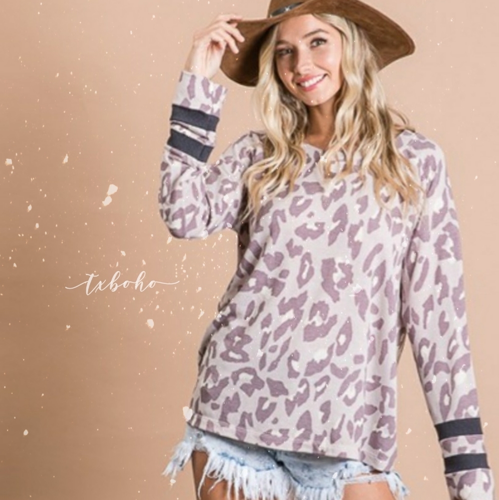 Leopard Drop Shoulder Top